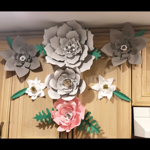 Paper flower - Picture 3 of 5